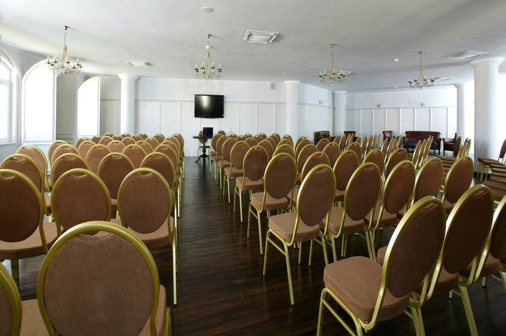 Arcadia Hotel - Marina Regia Residence มามายา ภายนอก รูปภาพ