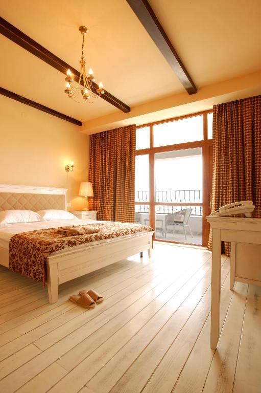Arcadia Hotel - Marina Regia Residence มามายา ภายนอก รูปภาพ