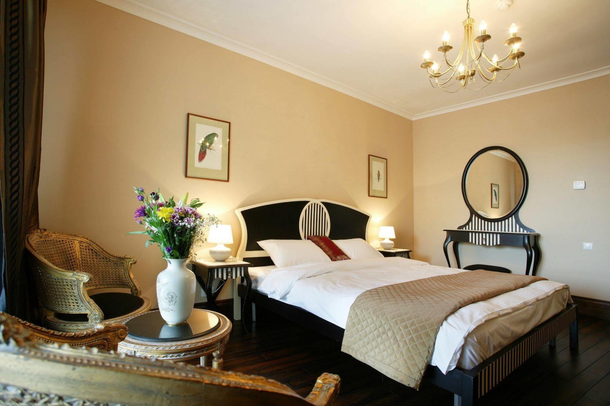 Arcadia Hotel - Marina Regia Residence มามายา ภายนอก รูปภาพ